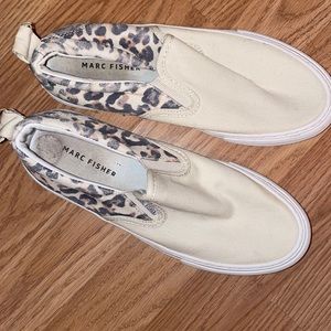 Marc fisher slip one shoes